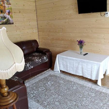 Апартаменти В Самому Центрі Почаева מראה חיצוני תמונה